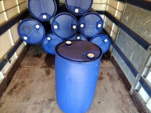 Sprzedaz BECZEK-plastikowych po spozywce-250-litrow-110zl