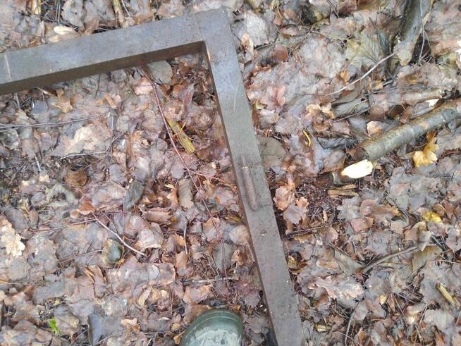 Ościeżnica futryna rama prawa drzwi 90 PRL 215cm x 104cm