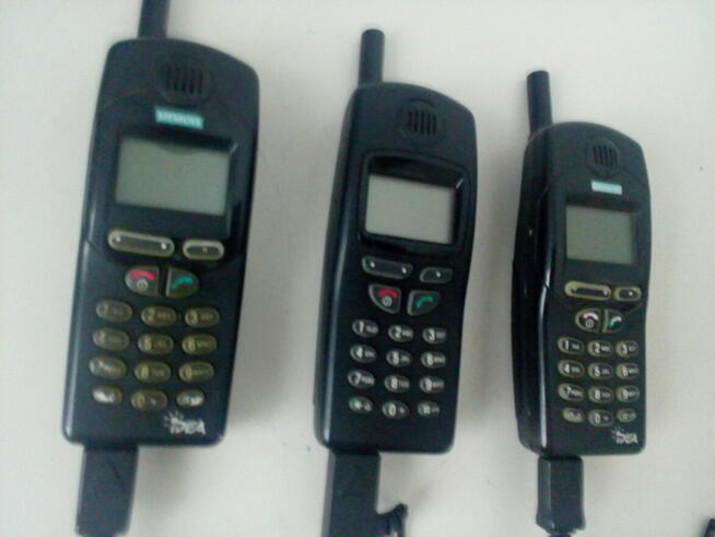 Niemiecki telefon cyfrowy Siemens C25