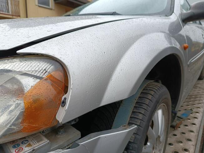 Chrysler Sebring 2 II sedan BŁOTNIK lewy prawy przód PS2