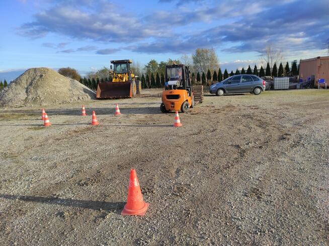 Kurs na wózki widłowe Oława– egzamin UDT w cenie 849 zł