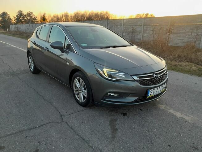 Wypożyczalnia samochodów Stalowa Wola Wynajmij i jedz-sam.pl