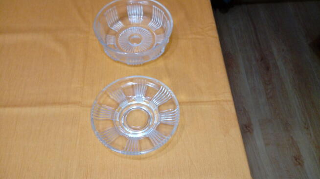 Miska szklana z pokrywką