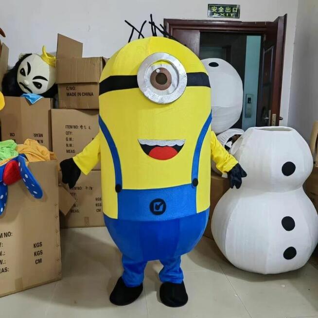 Wynajem stroju kostiumu Myszka Miki Kubuś Puchatek