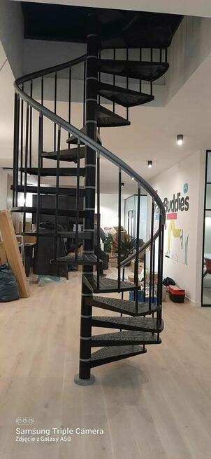 SPAWANIE. Konstrukcje stalowe. Schody, barierki, altany, wia