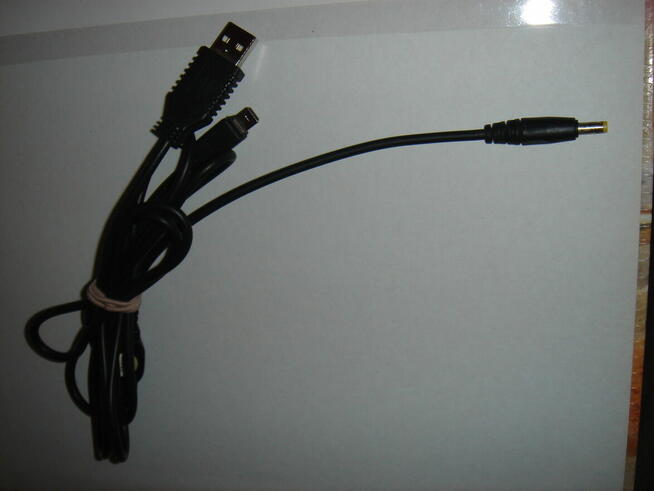 Wtyczka i przewody komputerowe różnej długości