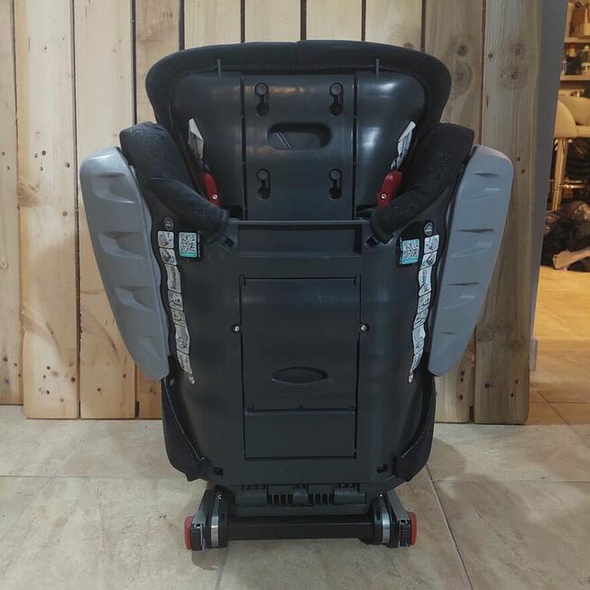 Fotelik Romer kidfix sict + fotelik Fisher Price gratis