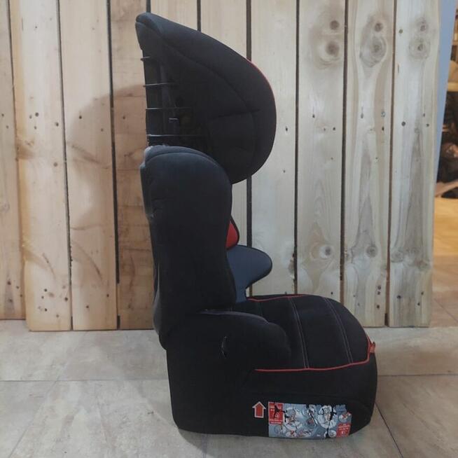 Fotelik Romer kidfix sict + fotelik Fisher Price gratis