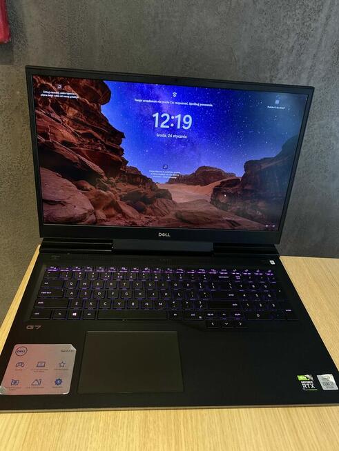 Laptop DELL G7 17.3 full HD 144Hz WVA Display