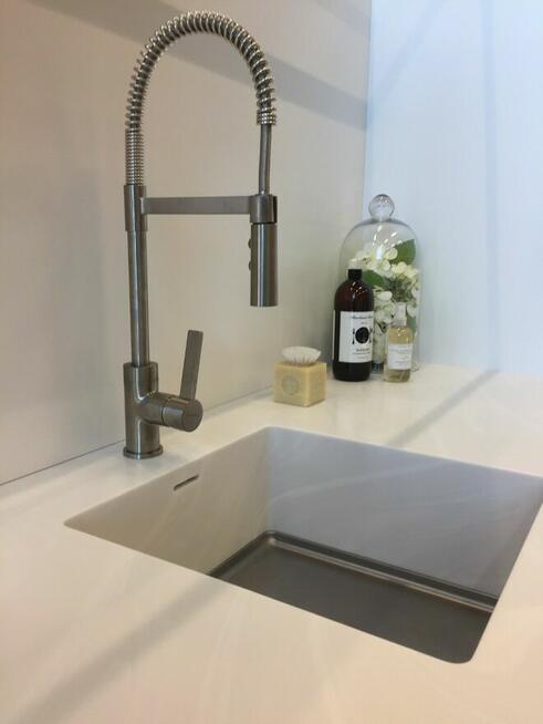 Płyta mineralno-akrylowa Corian 12mm VENARO WHITE DUPONT