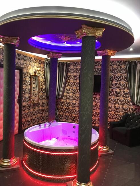 Tancerka klub Flamingo Tarnow . Танцорка Клуб