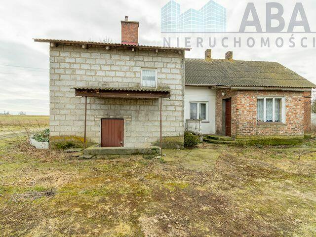 Na sprzedaż - dom z budynkiem gospodarczym - Gmina Kawęczyn