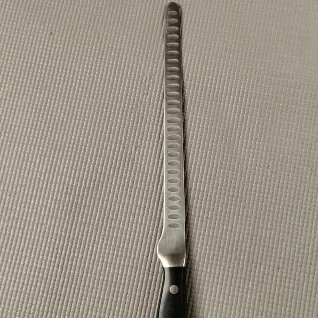 Profesjonalne noże kuchenne.