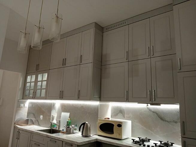 Prestiżowa kawalerka metro Pole Mokotowskie bezpośrednio 40m