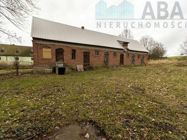 Na sprzedaż - dom, siedlisko przy zbiorniku wodnym - Gmina O