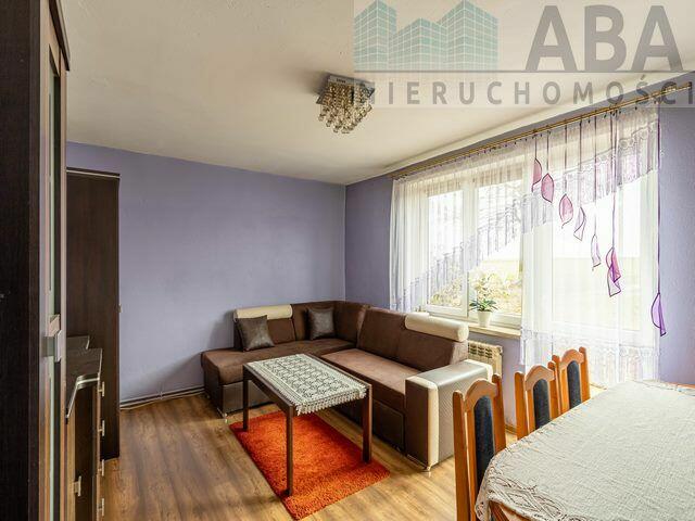 Na sprzedaż - dom z budynkiem gospodarczym - Gmina Kawęczyn