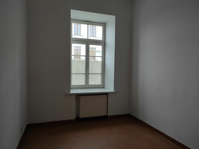 Lokal z opcją podziału na części- Łomża, ul. Polowa 53