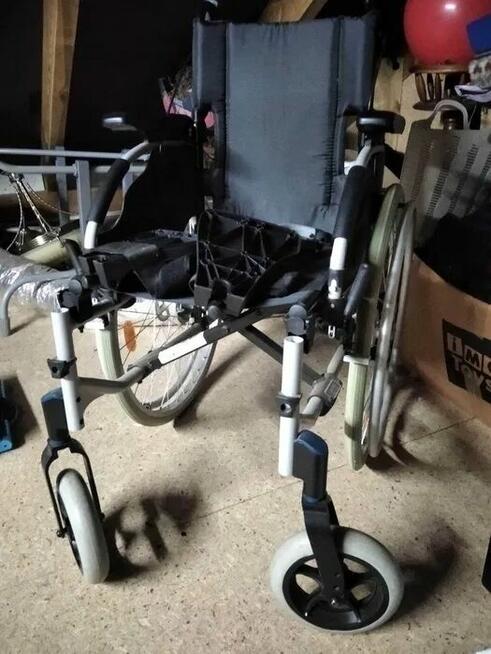Wózek inwalidzki nowy