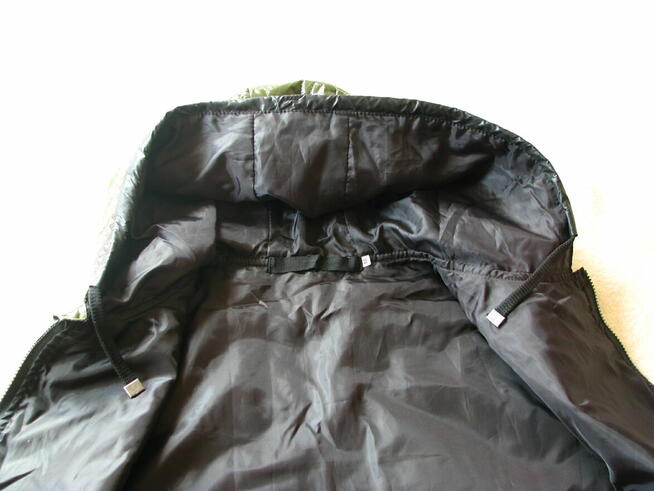 Pikowany bezrękawnik, długa kamizelka z kapturem, rozm. 48