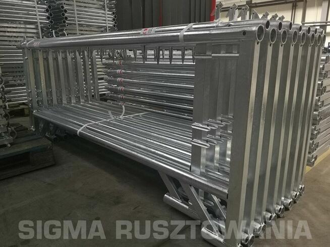 Rusztowania rusztowanie elewacyjne fasadowe ramowe 255 m2