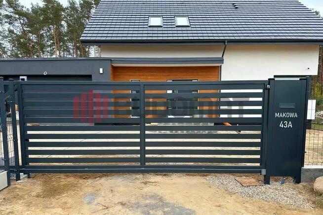 Multibox słupek multimedialny nowoczesne ogrodzenie skrzynka