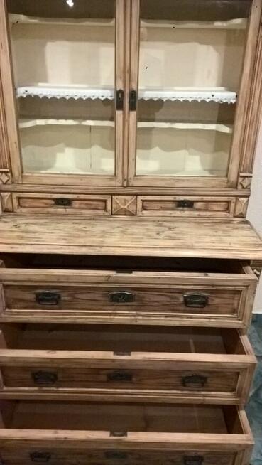 kredens przedwojenny