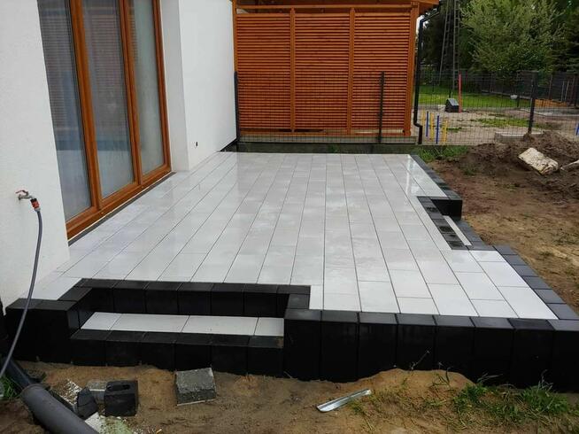 Układamy kostkę bukową