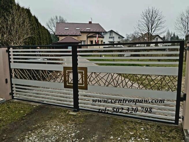 Brama przesuwna uchylna automatyka