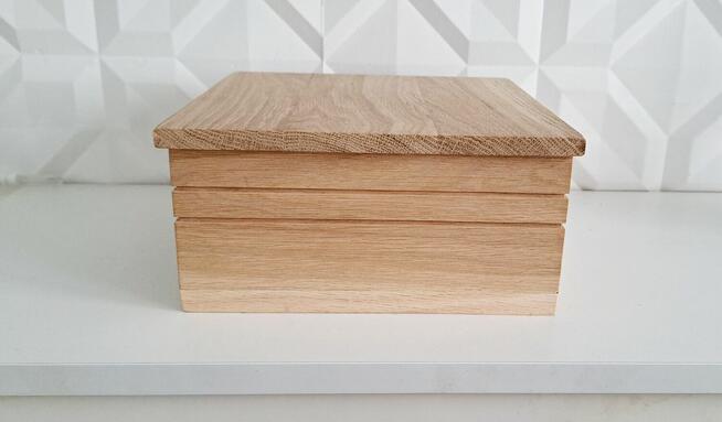 Drewniana urna prawdziwy dąb gratis tabliczka z danymi