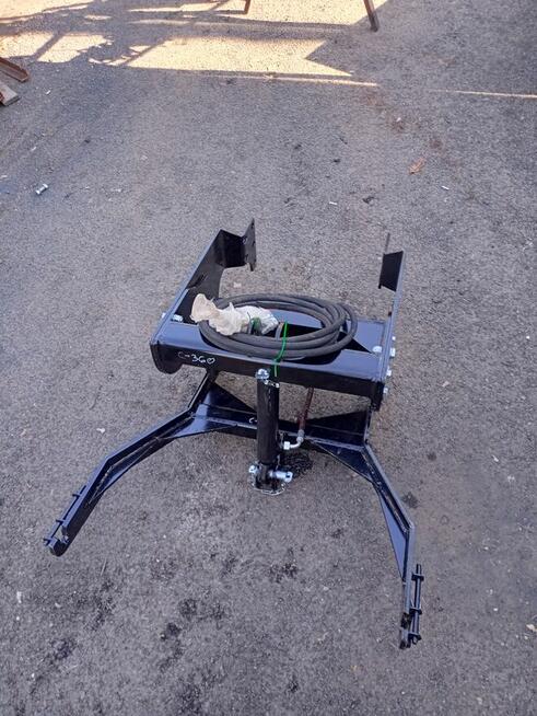 Przedni TUZ do c330 c360 podnośnik ciągnikowy