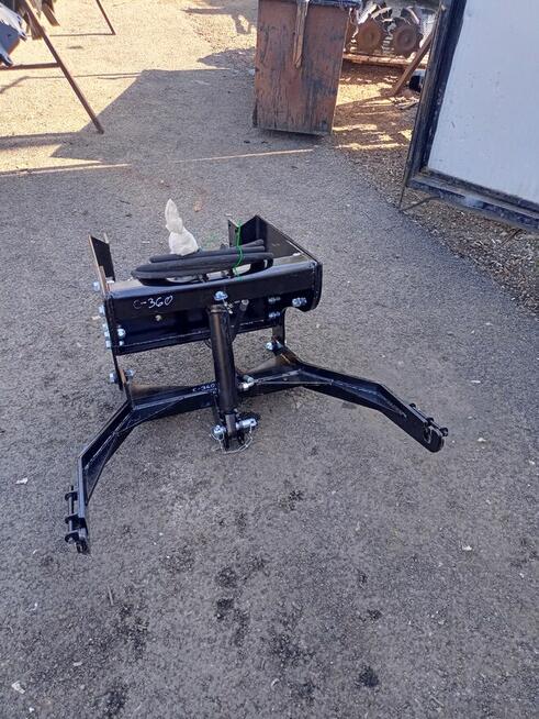 Przedni TUZ do c330 c360 podnośnik ciągnikowy