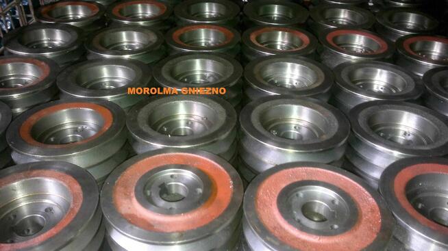 Łęciak wynoszący przenośnik łęcin do kombajnu ANNA Z644