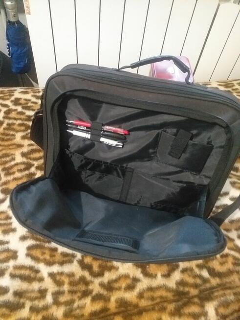 Torba na laptopa używana