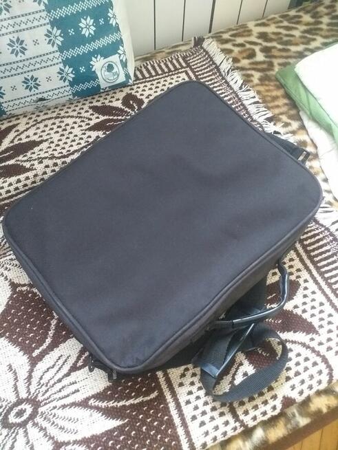Torba na laptopa używana