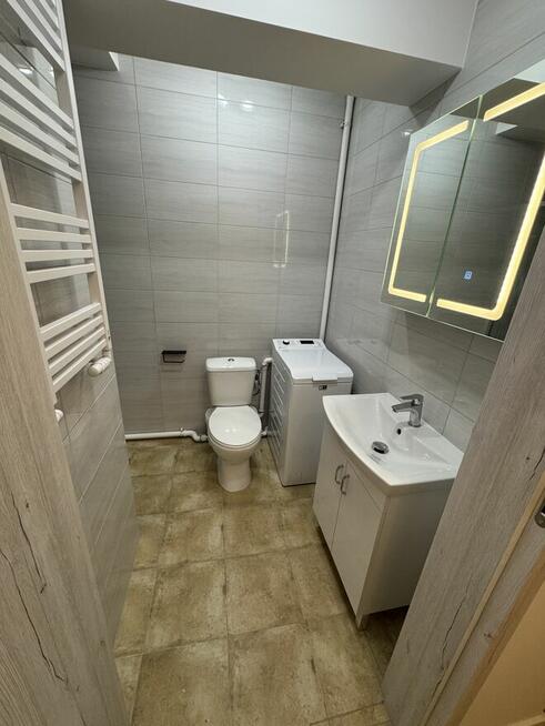 W Nowym Budynku Oddzielne intymne wejście Umeblowane 28 m.