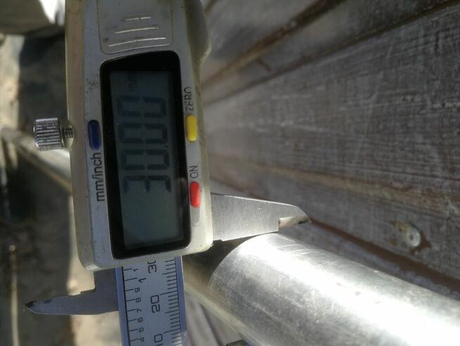 Wałki, pręty ze stali nierdzewnej fi 30 i 35.