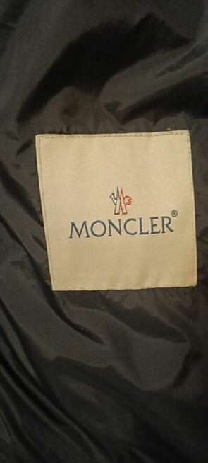 Kurtka Moncler, oryginalna
