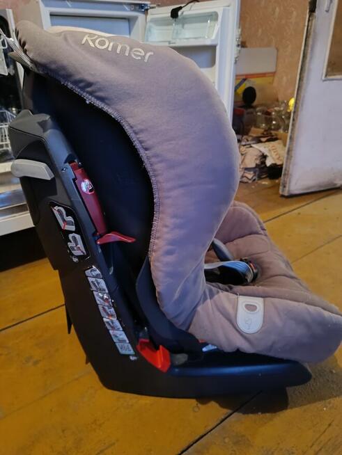 Foteliki samochodowy