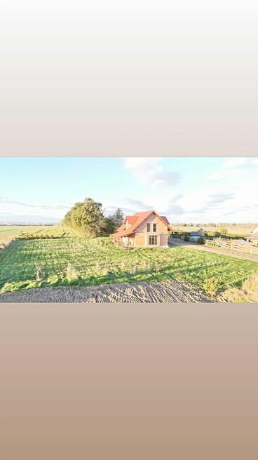 Dom jednorodzinny z podwójnym garażem