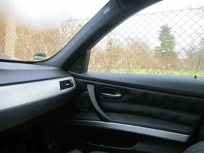 BMW seria3 320D skóra Panorama duża navi uszkodzony