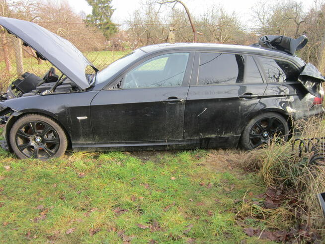 BMW seria3 320D skóra Panorama duża navi uszkodzony