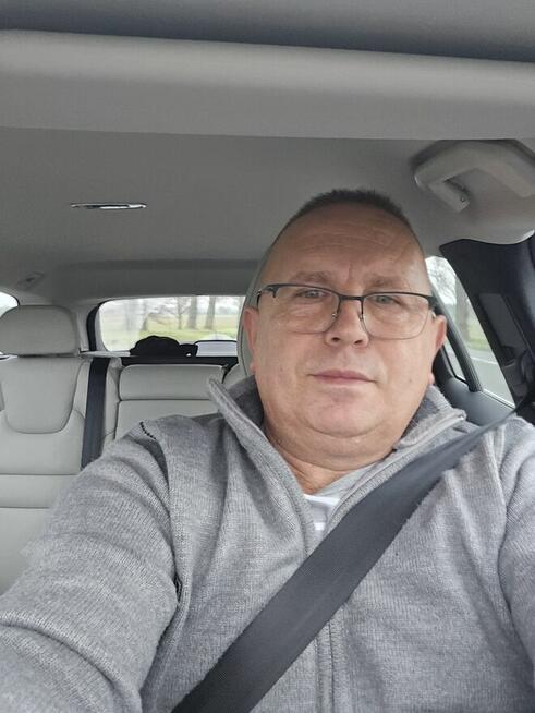 Poznam kobietę na stałe