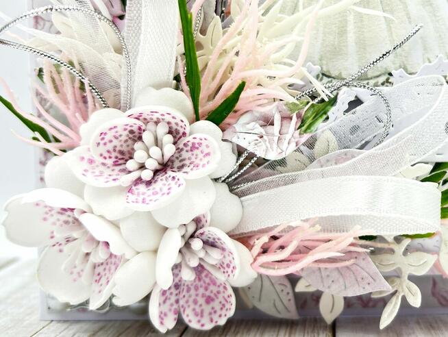 Kartka 3D w ekskluzywnej torebce. Komunia Święta. Prezent