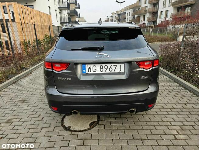 Jaguar F-Pace 30t AWD Prestige