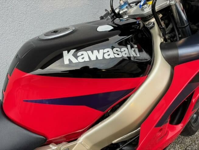 Kawasaki ZX