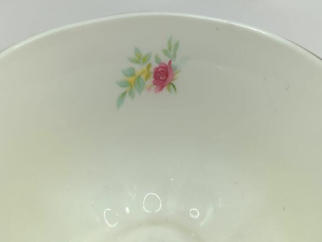 Filiżanka Royal Canterbury róże