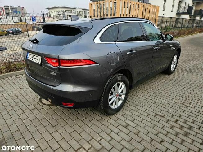 Jaguar F-Pace 30t AWD Prestige
