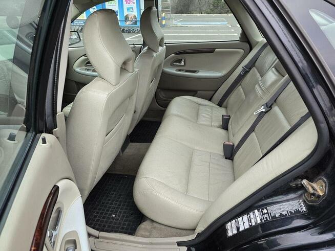 VOLVO S40