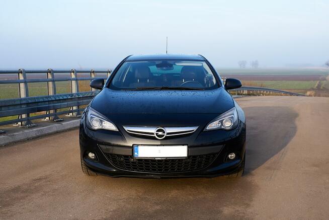 Opel Astra J GTC‬‭ 2.0 CDTI 165 KM