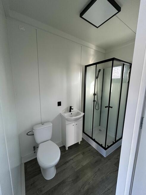 Pawilon Biurowy Kontener Handlowy Usługowy Salon 10x3 z wc